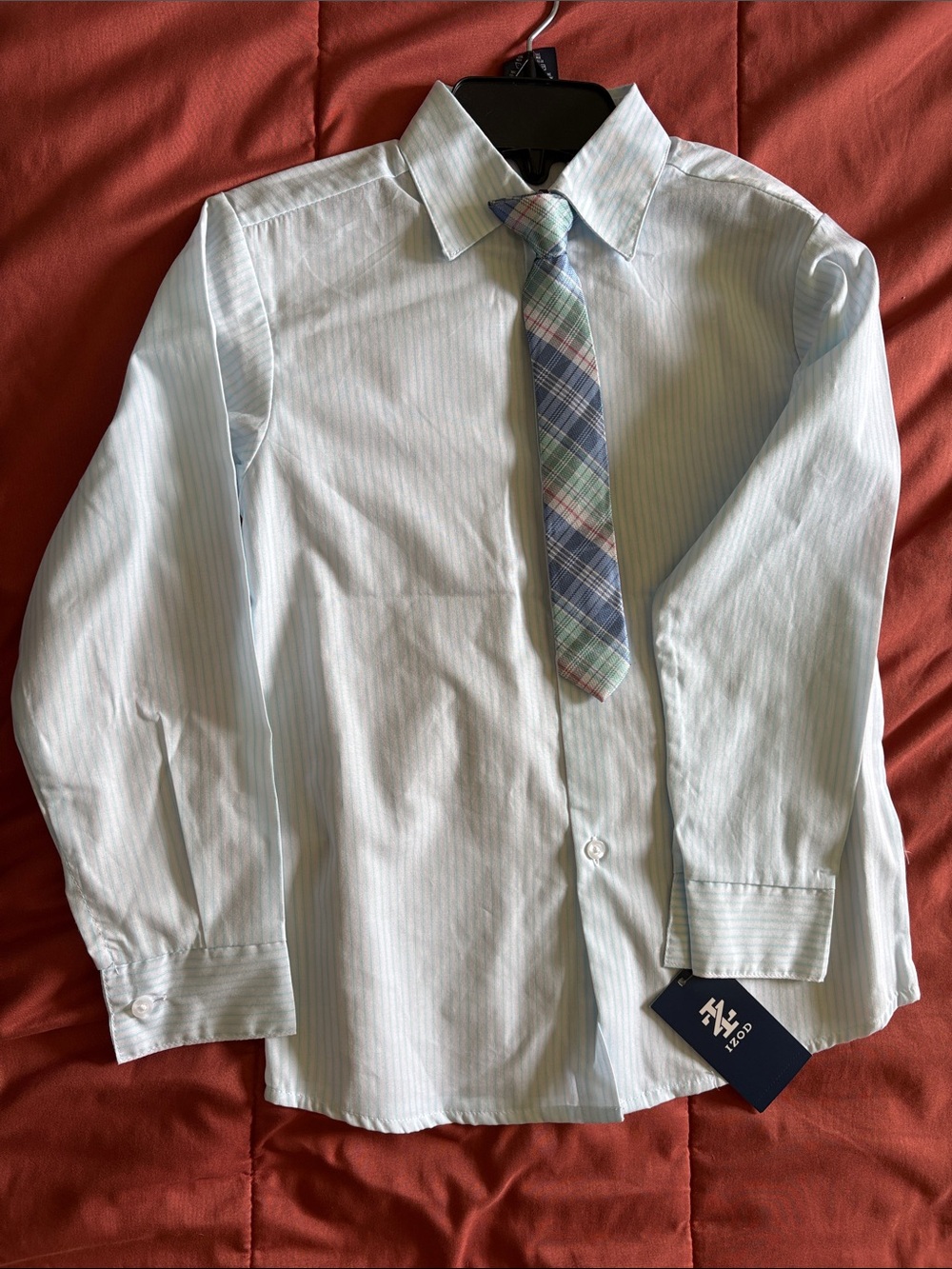 T-shirt boy size 7 new with tags